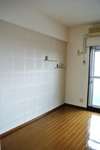 居室(アクセントクロス側).JPG